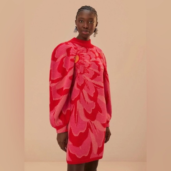 FARM Rio Dresses & Skirts - FARM Rio Bold Flowers Knit Mini Dress Large